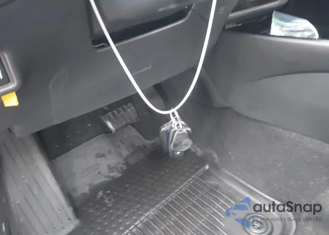 2020 Toyota C-Hr Xle z USA, uszkodzony, nr VIN NMTKHMBX6LR108562